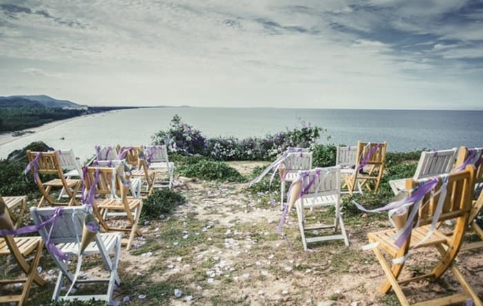 Mỏm Đá Mặt Trời